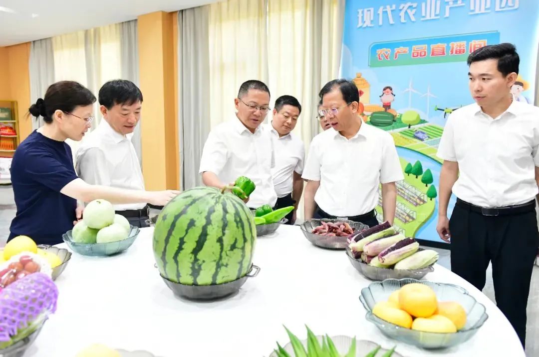 1723684875225337.jpg 1723684875225337.jpg